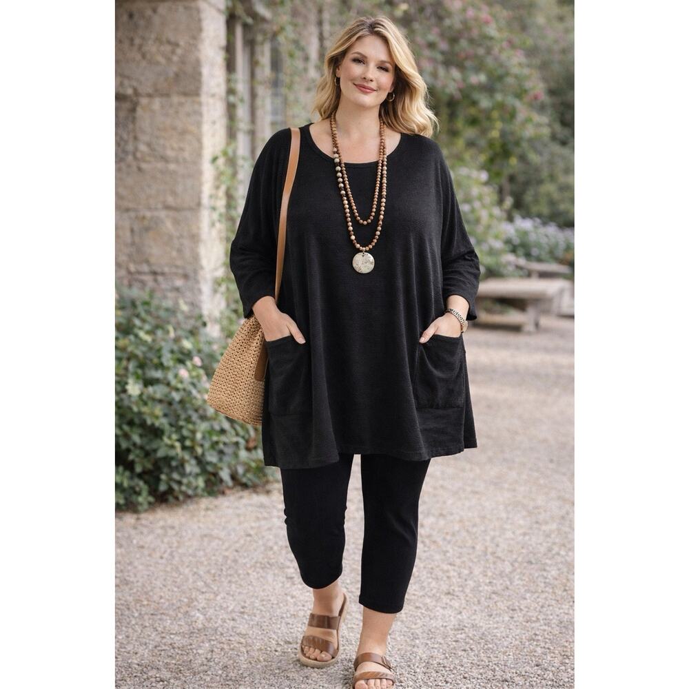 Cut Loose Black Oversized Tunic One Size Batwing Sleeve Pocket Lagenlook Top